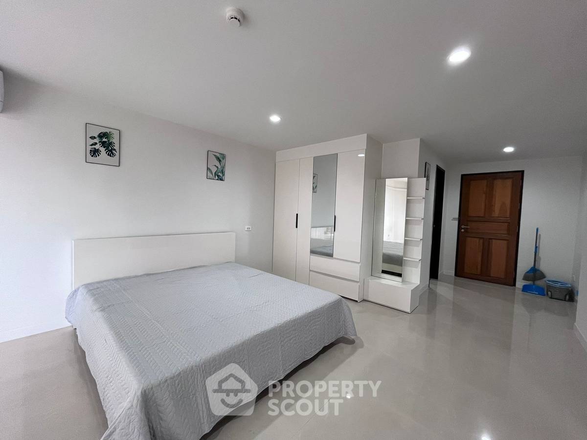 รูป คอนโด 3-ห้องนอน ที่ รอยัล ฮิลล์ รีสอร์ท ใกล้ พัทยาใต้ (ID 3281409) - รูปที่ 9/13