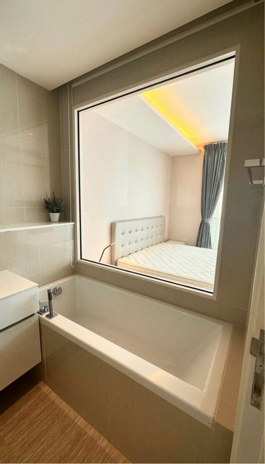 picture 🔥🔥H Sukhumvit 43 -2 Bedrooms 🛏️ 2 Bathrooms🛁 72 sqm. - 4/10