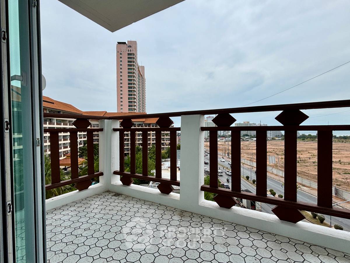 รูป 2 ห้องนอน ขนาด 157 ตร.ม. ที่ Royal Hill Resort Condominium พัทยาใต้ (ID 3281166) - รูปที่ 20/31