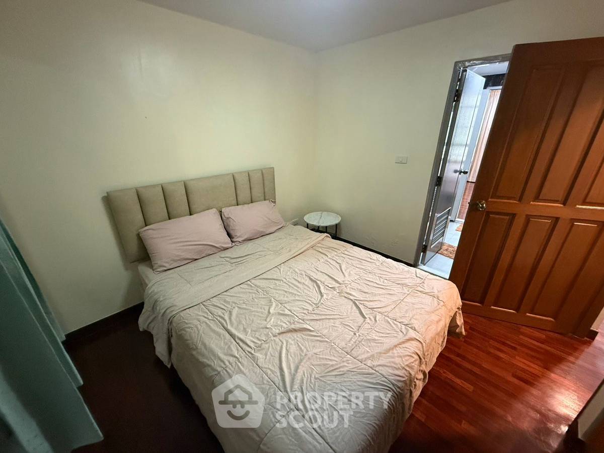 picture 2-BR Baan Chan Condominium In Thong Lo, Bangkok (ID 3287827) - 6/10