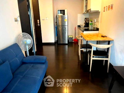 Condos for sale : 1-BR Condo at DVieng Santitham in Chang Phueak (ID 2958065)
