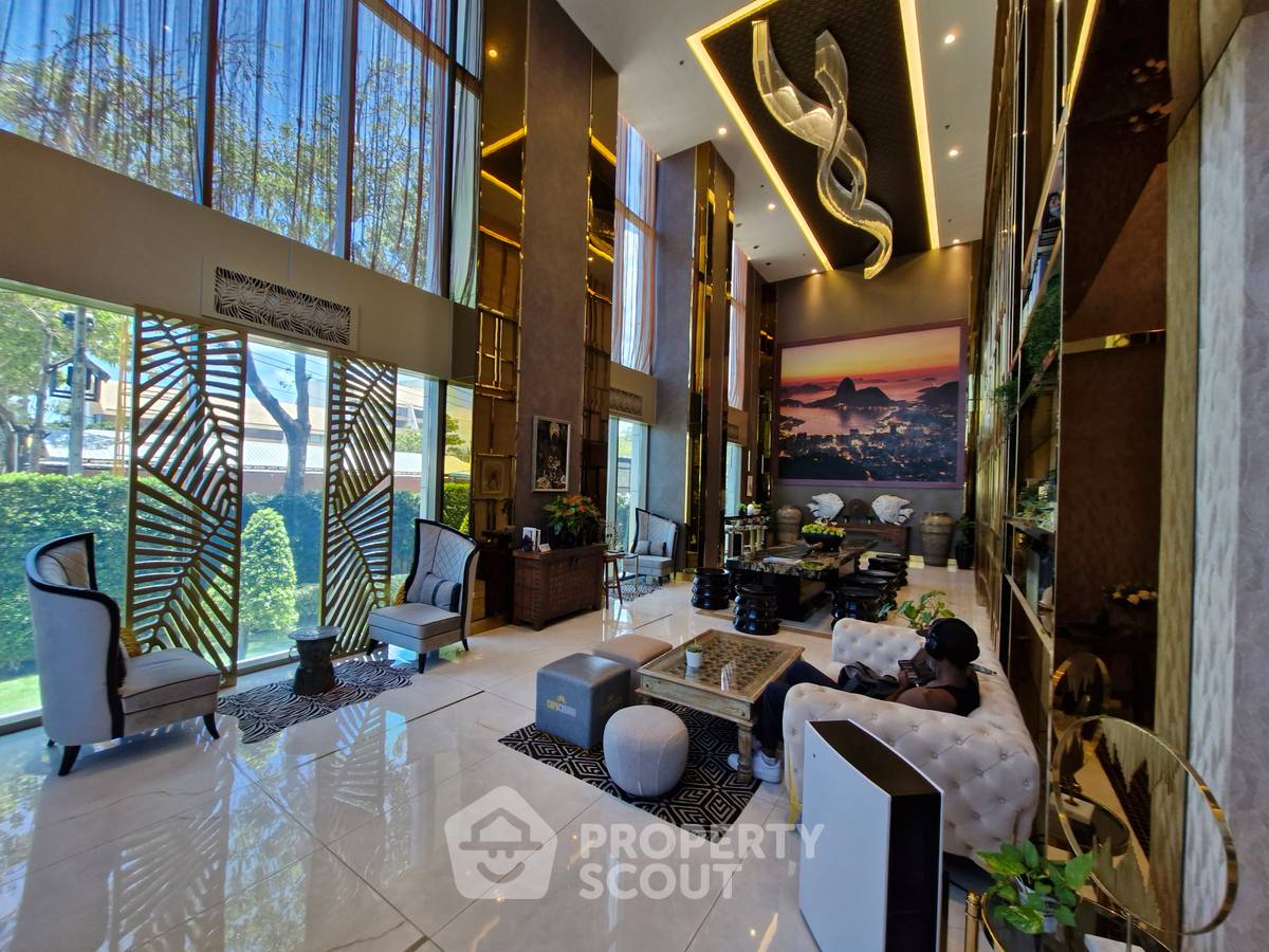 picture 15th-Floor 2-BR Condo At Copacabana Beach Jomtien (ID 3281401) - 37/46
