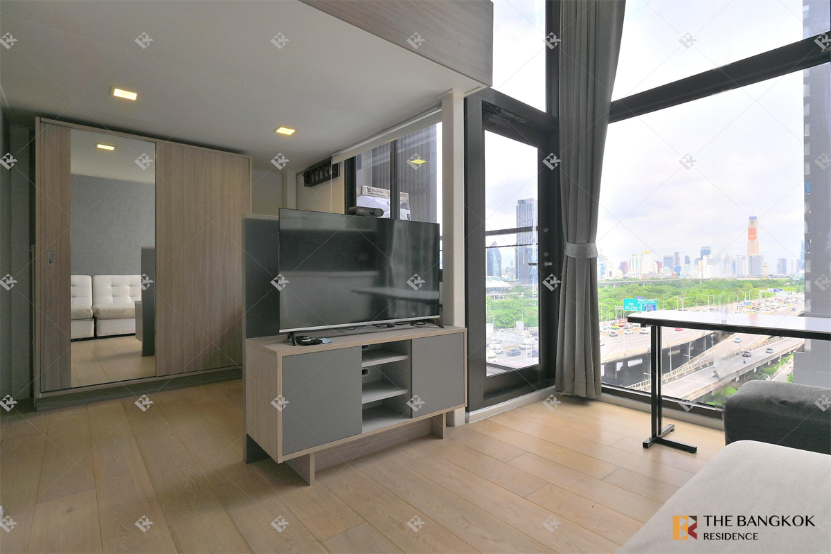 picture Chewathai Residence Asoke High-potential Location, Convenient Travel - 2/10