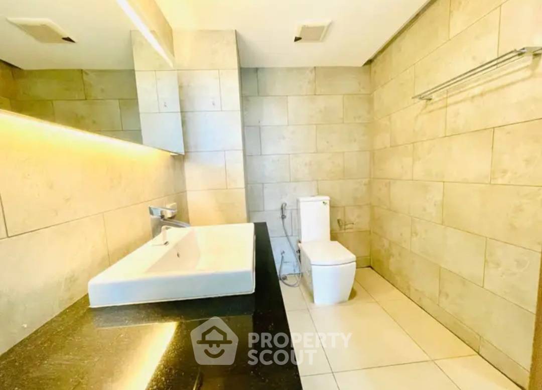 รูป คอนโดหนึ่งห้องนอน ขนาด 35 ตารางเมตร Water Edge Na Jomtien พัทยา (ID 3281940) - รูปที่ 3/17