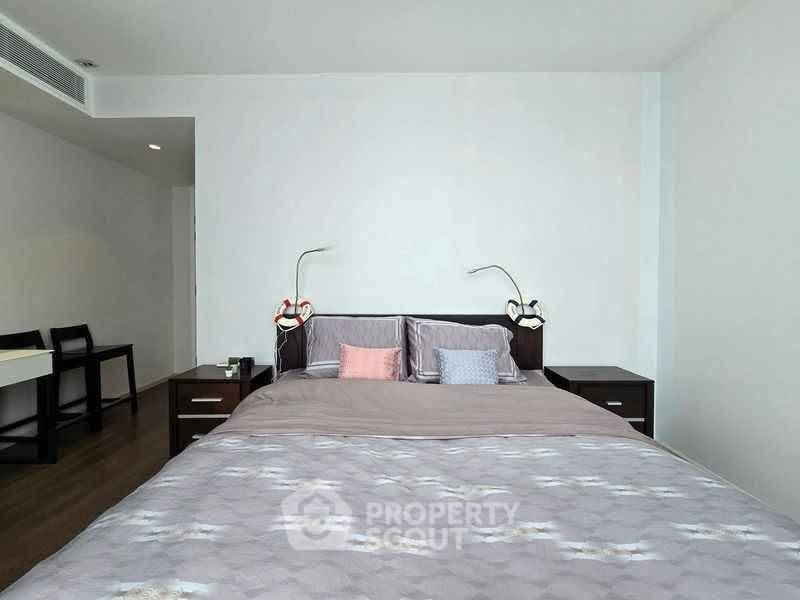 picture Pet-Friendly 2-BR Muniq Sukhumvit 23, 100m To MRT Sukhumvit (ID 3294434) - 5/14