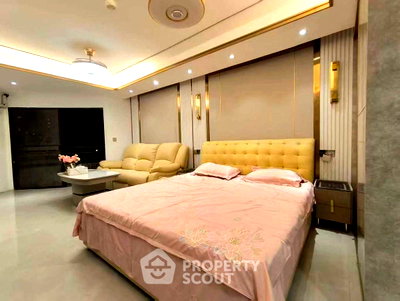 Condos for sale : 1-BR Condo For Sale At Kieng Talay Condotel, Phratamnak (ID 3281712)