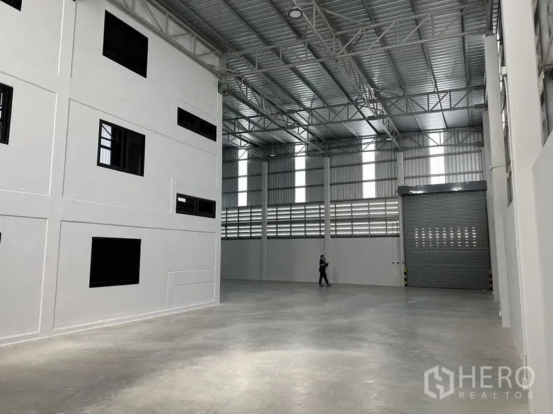 picture For rent Warehouse 1000 sqm in Bang Phli, Samut Prakan - 4/12
