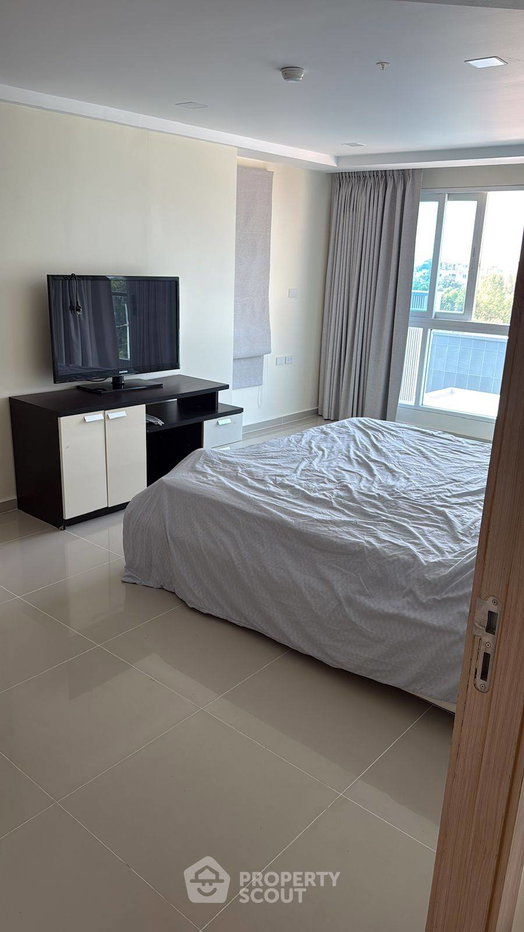 picture 2-BR Condo At Nova Ocean View Condominium, Phratamnak (ID 3281761) - 8/26