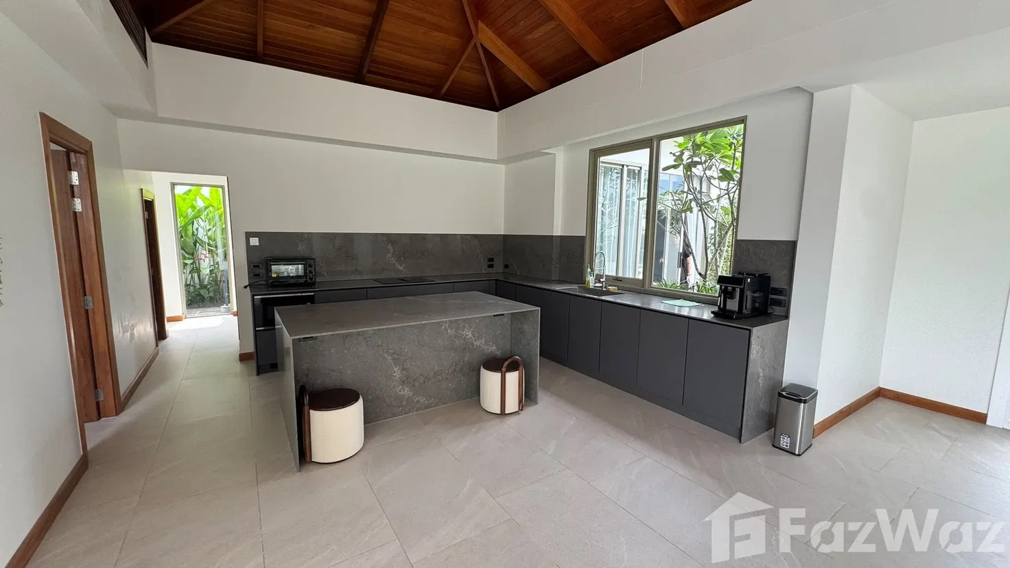 รูป วิลล่าให้เช่า 4 ห้องนอน ใน ศรีสุนทร, ภูเก็ต 6752586 - รูปที่ 5/32
