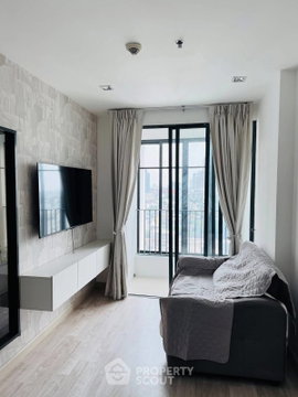 80m To BTS Krung Thon Buri | 1-BR At Ideo Mobi Sathorn (ID 3294225)