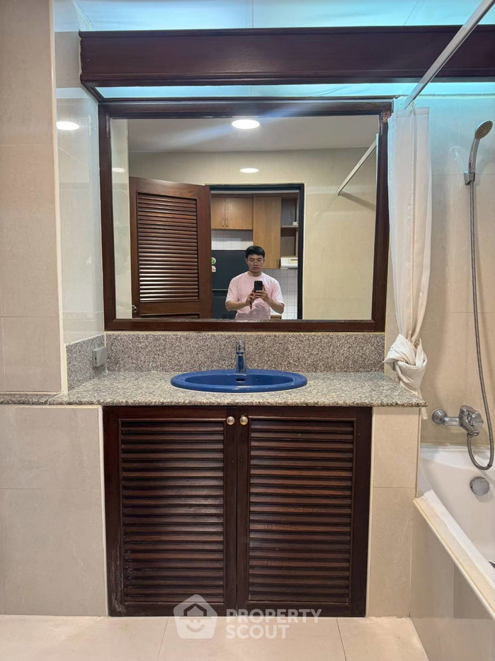 รูป คอนโด 1 ห้องนอน Supalai Place Sukhumvit 39 ใกล้ BTS พร้อมพงษ์ (ID 560346) - รูปที่ 16/18