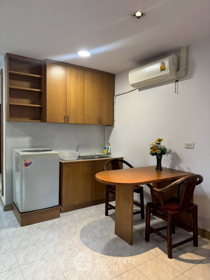 รูป คอนโด 1-ห้องนอน ที่ ศุภาลัย เพลส สุขุมวิท 39 ใกล้ BTS พร้อมพงษ์ (ID 560346) - รูปที่ 10/18