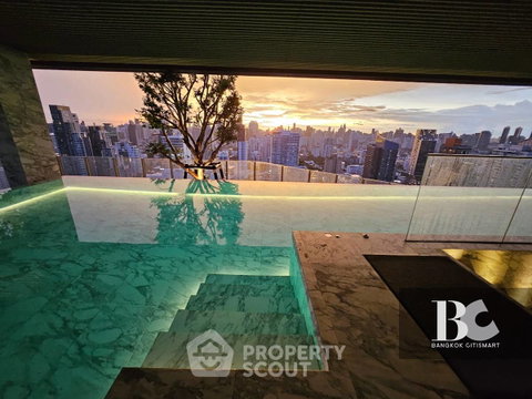 High-Floor 1-BR At Rhythm Ekkamai Estate Near BTS Thong Lor (ID 3283158)