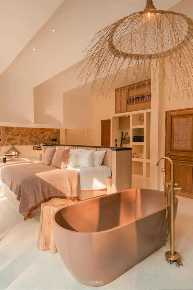 picture Resort for sale on Koh Larn – 65 million Baht. - 18/24