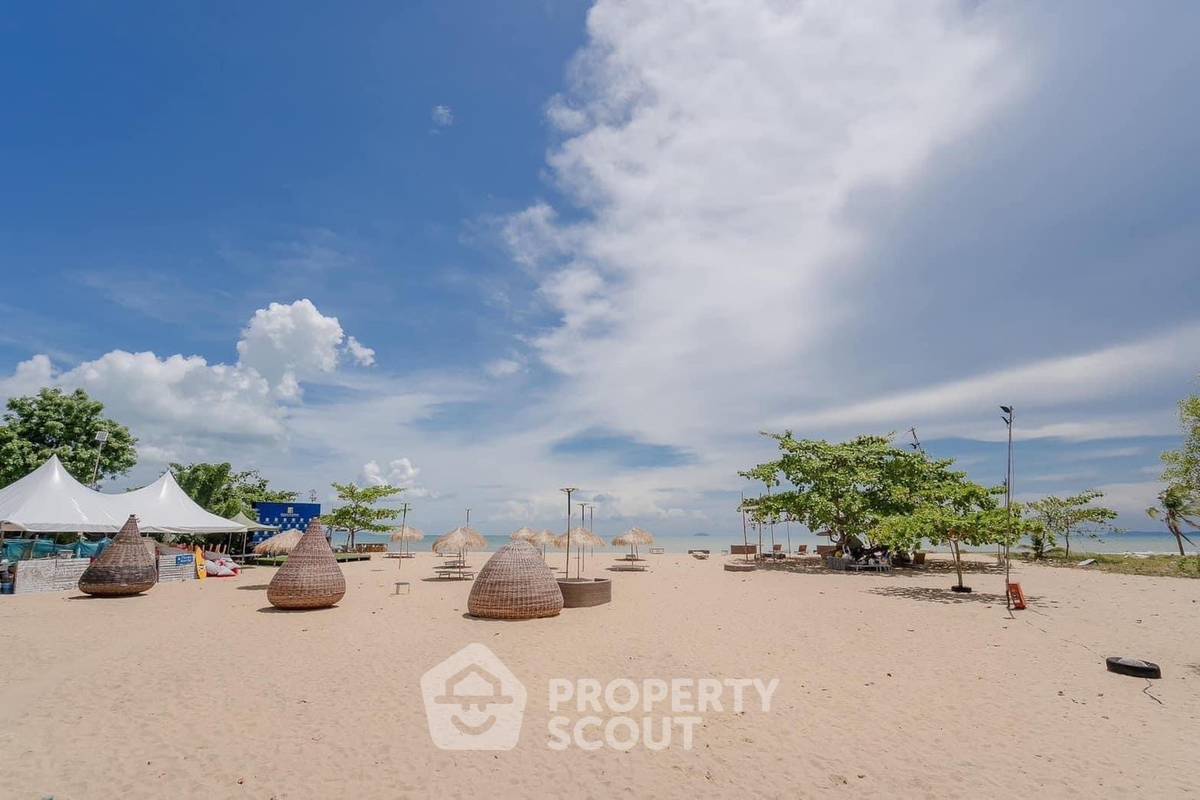 รูป คอนโด 1 ห้องนอน 36 ตร.ม. ขาย Grand Florida Beachfront Pattaya (ID 3281683) - รูปที่ 3/17