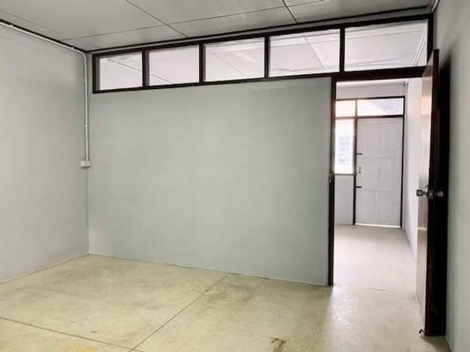 2-bed townhouse for rent, 90 sqm, 15 sq wah, Rat Burana