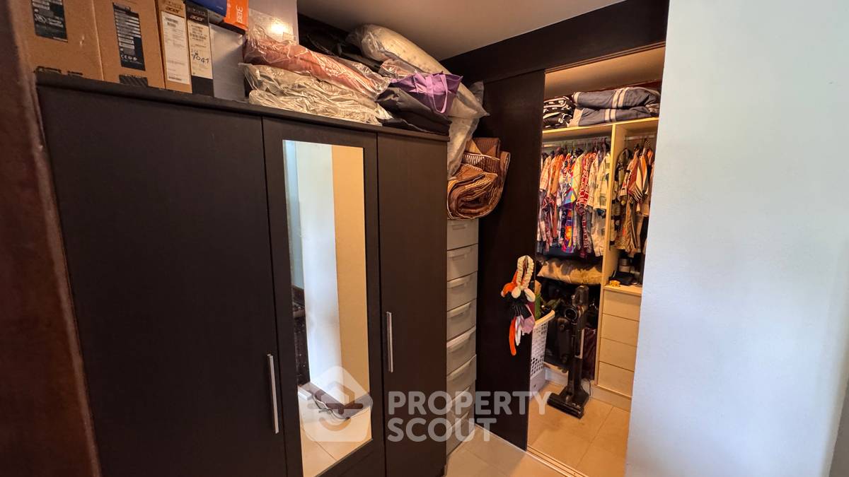 picture Spacious 1-BR 104 Sqm At Royal Hill Resort Condominium (ID 3281840) - 31/31