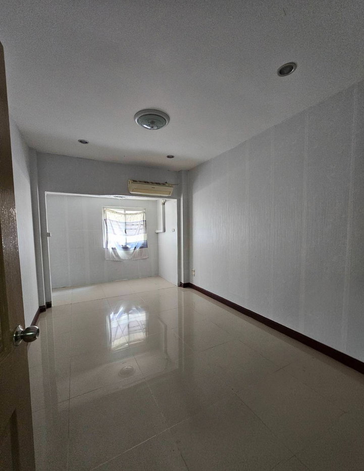 picture Selling house 2 and a half floor  Im Amphorn 2 Soi 11-i - 20/25