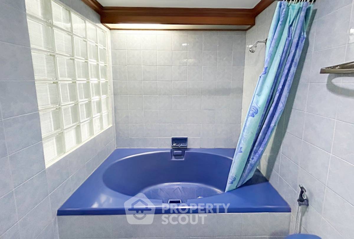 รูป คอนโด 2-ห้องนอน ที่ ซิลเวอร์ บีช ใกล้ ปราสาทสัจธรรม (ID 3281889) - รูปที่ 15/42