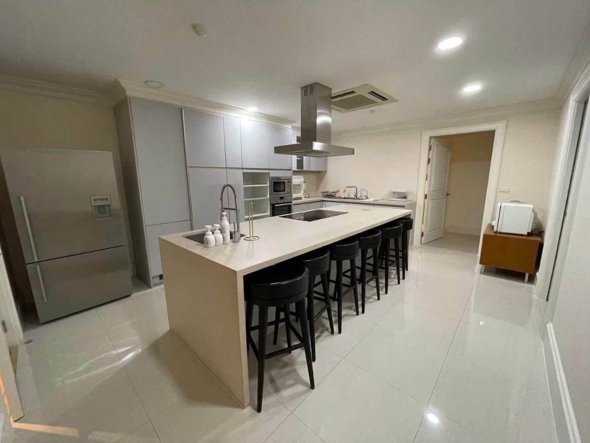 รูป LTHC16150 - 5-Storey Building for Rent Thonglor 23 | 900 sq.m. | Private Elevator | 5 Parking Spaces | 230K/month - รูปที่ 7/10