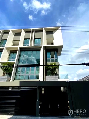 เช่าโฮมออฟฟิศ กรุงเทพมหานคร : ให้เช่าหรือขาย โฮมออฟฟิศ 400 ตรม สวนหลวง สวนหลวง กรุงเทพมหานคร