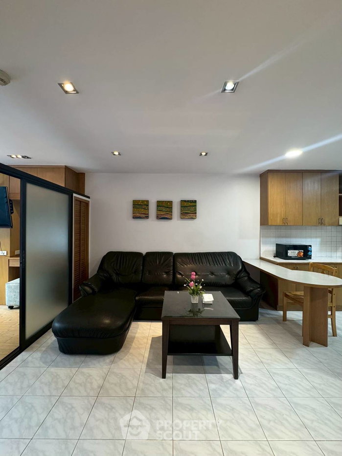 รูป คอนโด 1 ห้องนอน Supalai Place Sukhumvit 39 ใกล้ BTS พร้อมพงษ์ (ID 560346) - รูปที่ 8/18