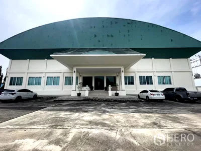 Factory for sale : For sale Warehouse 2280 sqm in Bo Ngoen, Lat Lum Kaeo, Pathum Thani