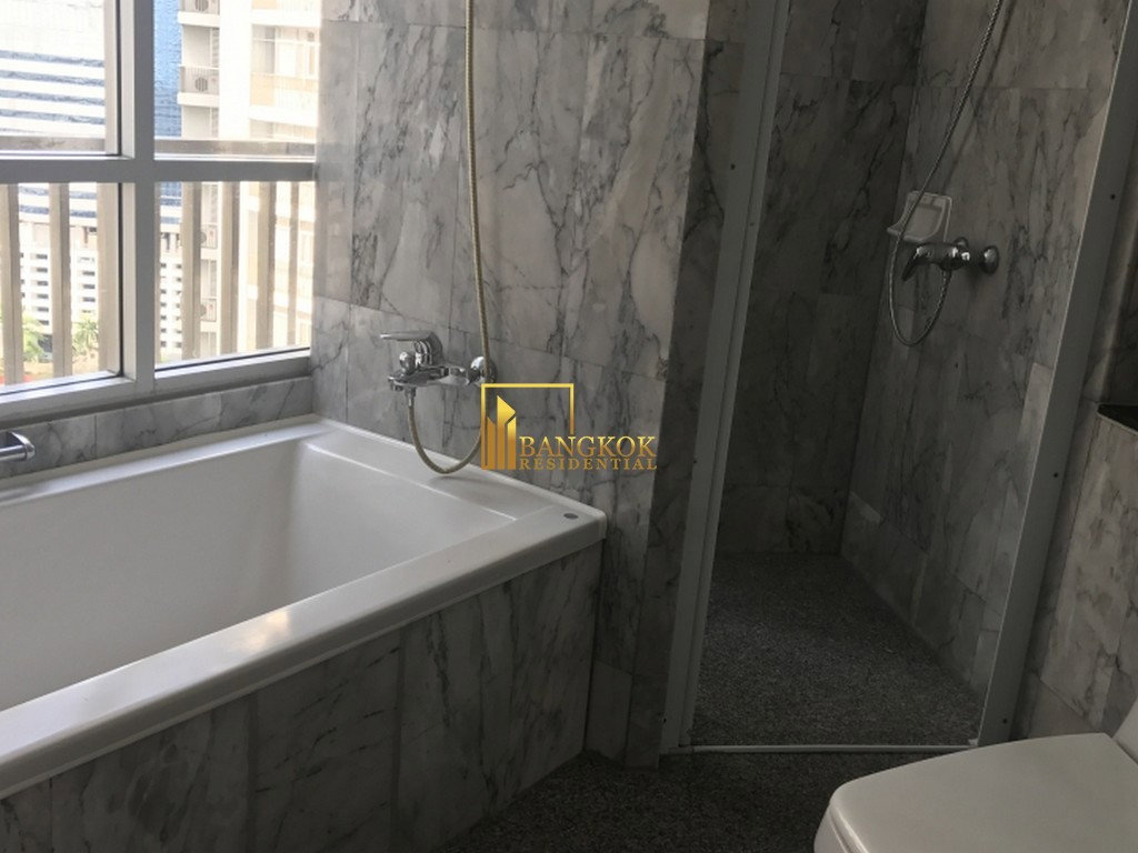 picture Very Spacious 2 Bedroom Pet Friendly Apartment in Asoke - BR0622AP - 7/17