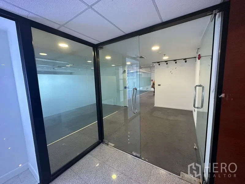 รูป ให้เช่า ออฟฟิศ 450 ตรม วัฒนา กรุงเทพมหานคร BTS เอกมัย - รูปที่ 6/12