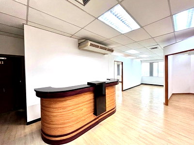 Office for rent Yan Nawa : Office for Rent in Rama 3 | SV City Tower Near Wat Dan BRT | Chao Phraya River View
