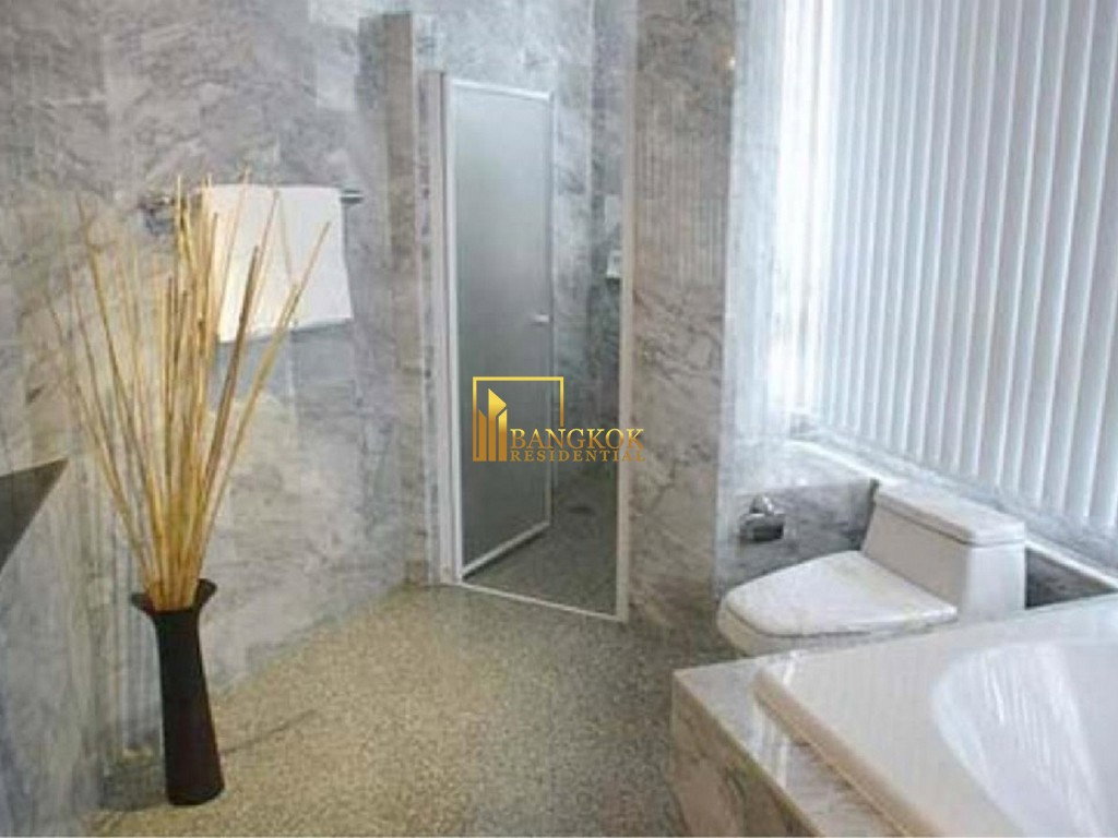 รูป Very Spacious 4 Bedroom Apartment For Rent in Asoke Area - BR20365AP - รูปที่ 5/15