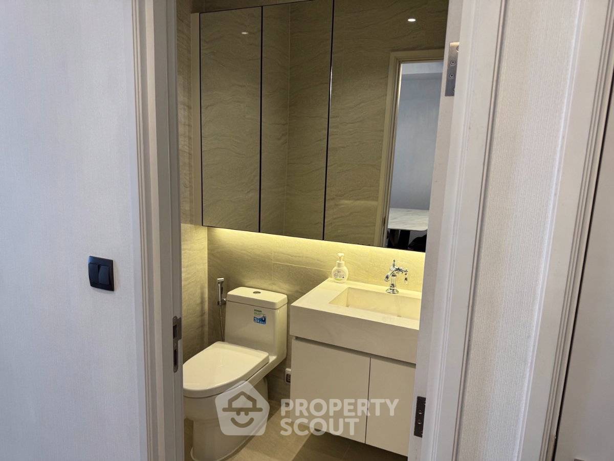 รูป คอนโด 2 ห้องนอน เลี้ยงสัตว์ได้ ที่ Muniq Langsuan ใกล้ BTS ราชดำริ (ID 3267718) - รูปที่ 3/14