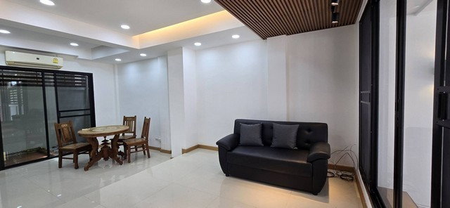 รูป OF0562 อาคารออฟฟิศให้เช่า สาริน วิช สุขุมวิท 107 อำเภอเมืองสมุทรปราการ จังหวัดสมุทรปราการ - รูปที่ 3/8