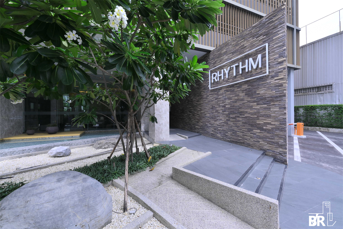picture RHYTHM Asoke 2 Popular units sell out fast near MRT Rama 9 Station - 9/9
