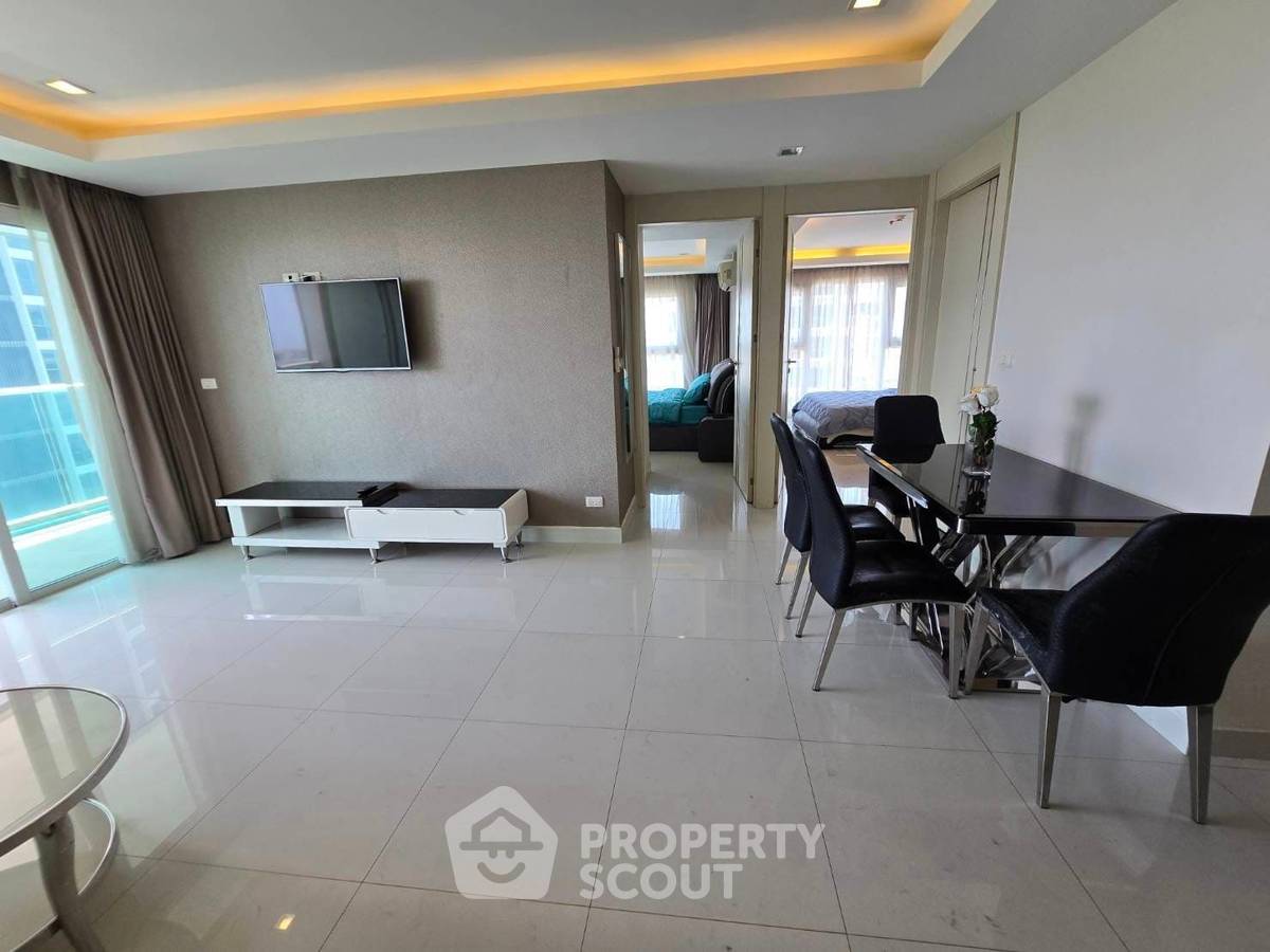 picture 2-BR Condo For Sale At Cosy Beach View, Phratamnak (ID 3282264) - 12/13