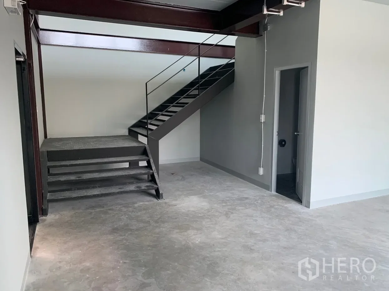 picture For rent Warehouse 200 sq.m. in Bang Phli, Samut Prakan - 5/9