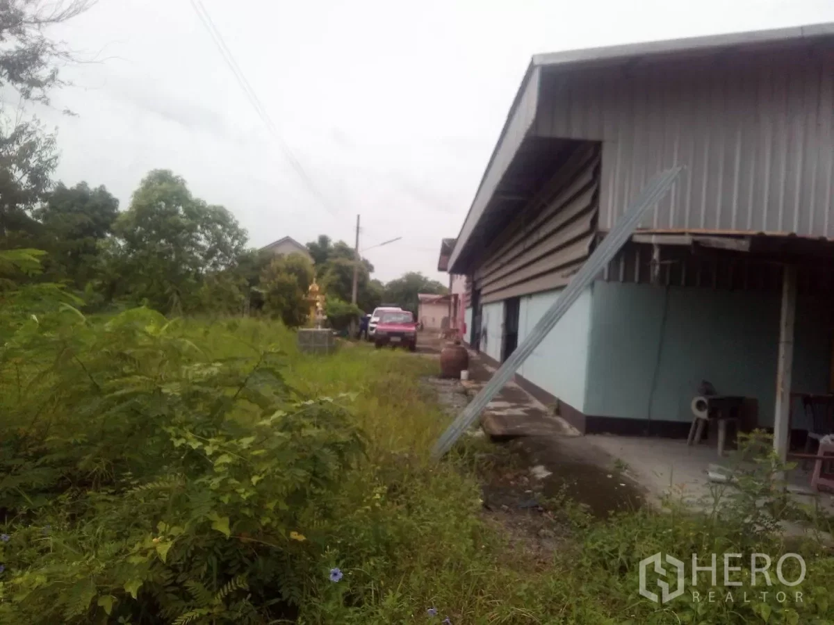 picture Land 850 sqw in Khlong Sam Wa, Bangkok - 12/12