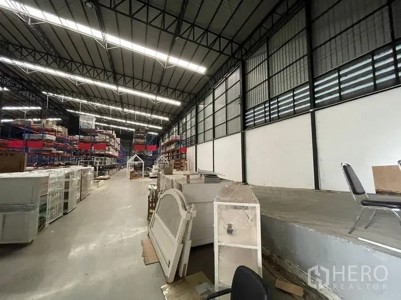 รูป ให้เช่า โกดัง 3500 ตรม คลองสองต้นนุ่น ลาดกระบัง กรุงเทพมหานคร - รูปที่ 2/5