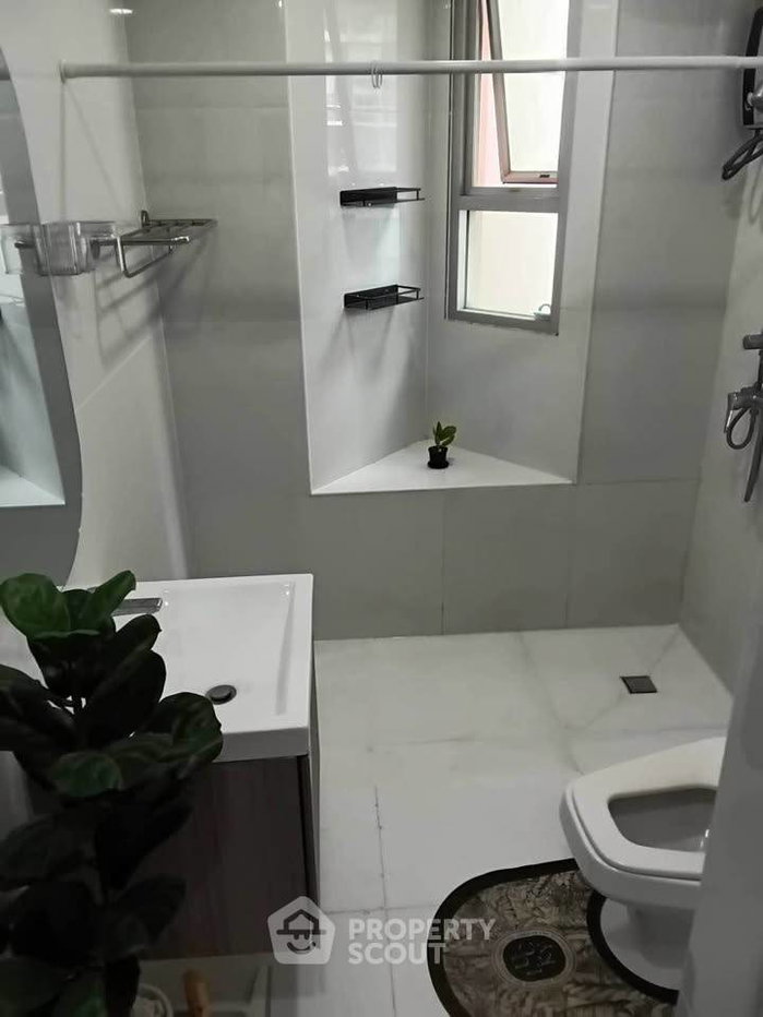 picture 200m To BTS Phaya Thai | 2-BR Pathumwan Resort (ID 3147236) - 5/6
