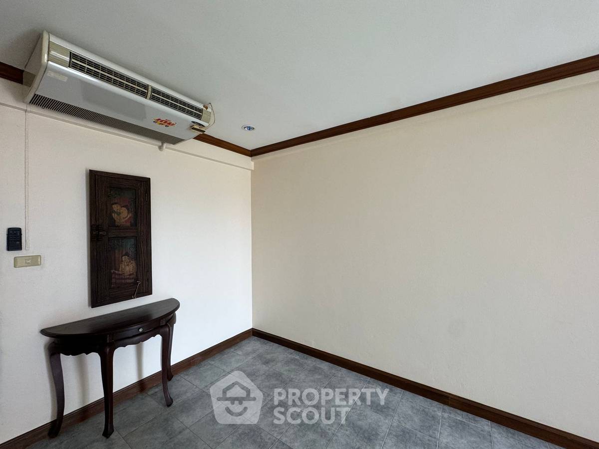 รูป ขายคอนโด 1 ห้องนอน Rimhad Jomtien Condominium A ย่านหาดจอมเทียน (ID 3289395) - รูปที่ 5/11