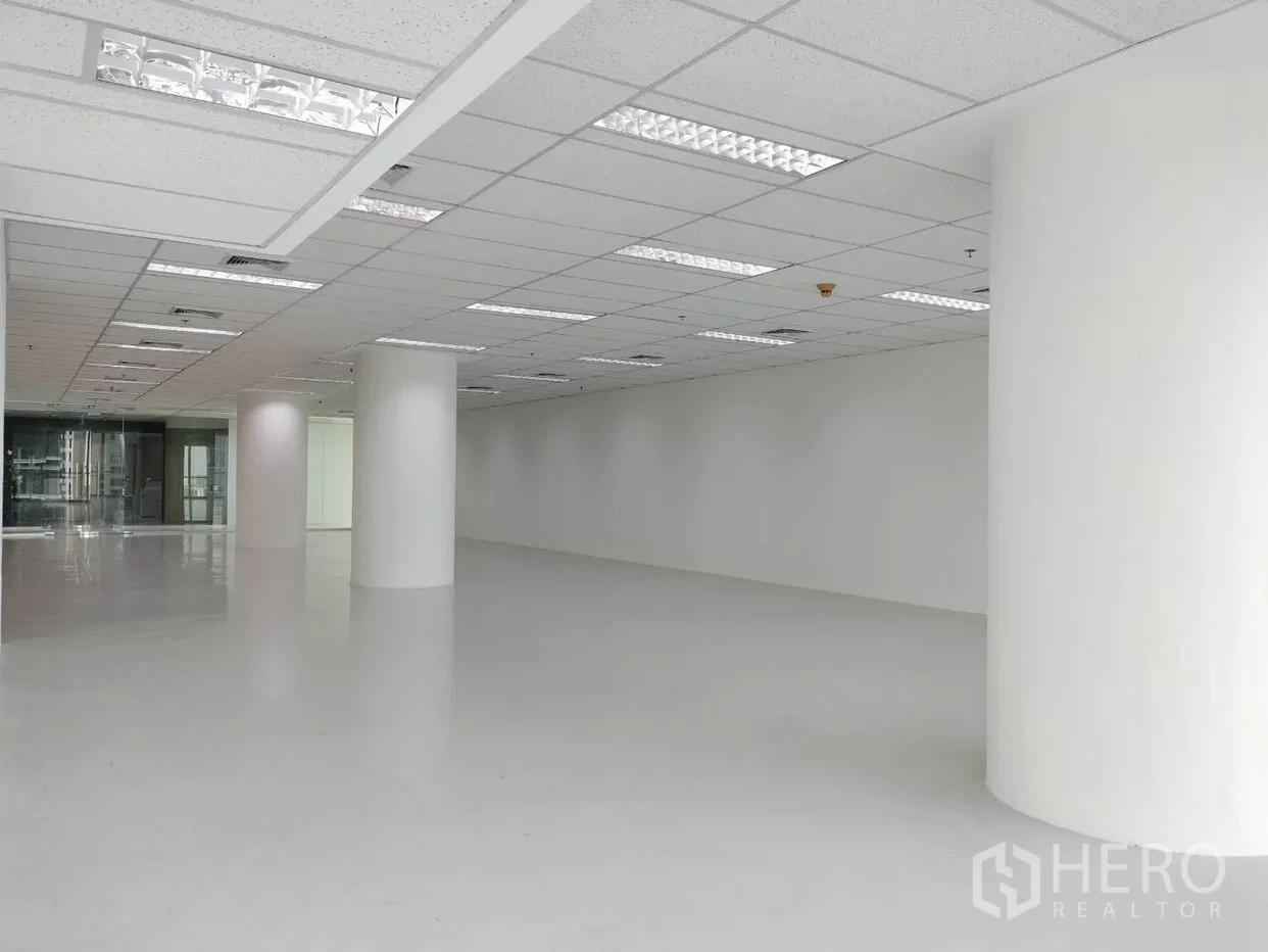 รูป ให้เช่า พื้นที่ขายของ 202 ตรม ยานนาวา สาทร กรุงเทพมหานคร BTS สาทร สะพานตากสิน - รูปที่ 2/6