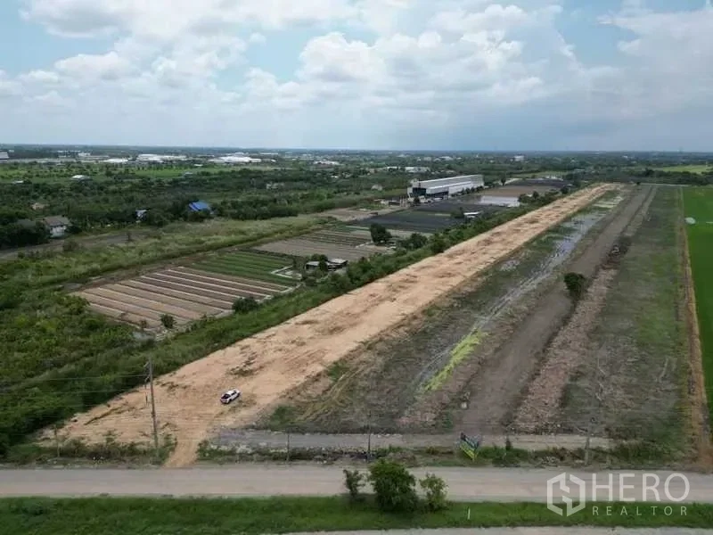 รูป ที่ดิน 25200 ตรว ไทรใหญ่ ไทรน้อย นนทบุรี - รูปที่ 1/4