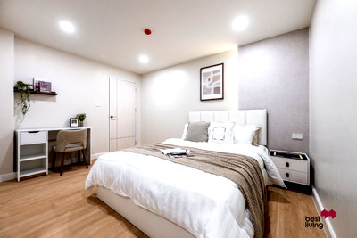 Condos for sale : Supattra Condotel Spacious 2-Bedroom Near BTS Udom Suk