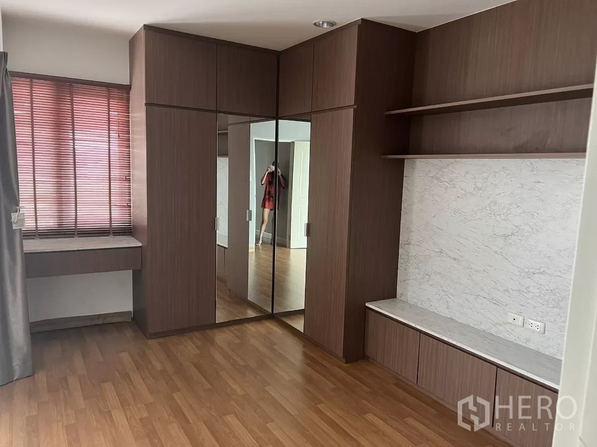 รูป ให้เช่าหรือขาย บ้านเดี่ยว 6 ห้องนอน สีกัน ดอนเมือง กรุงเทพมหานคร - รูปที่ 13/19