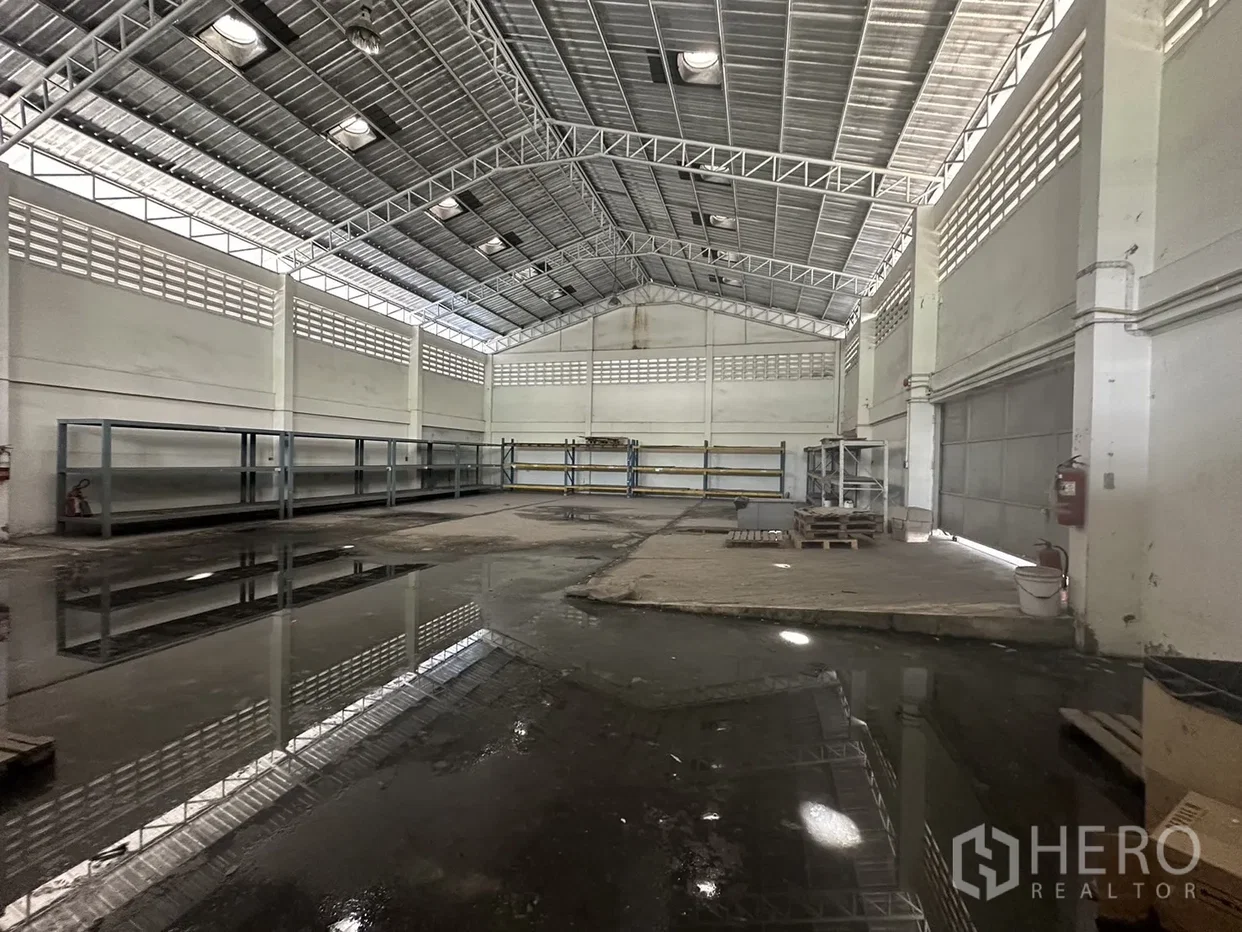 รูป ให้เช่าหรือขาย โรงงาน 2400 ตรม ดอกไม้ ประเวศ กรุงเทพมหานคร - รูปที่ 17/17