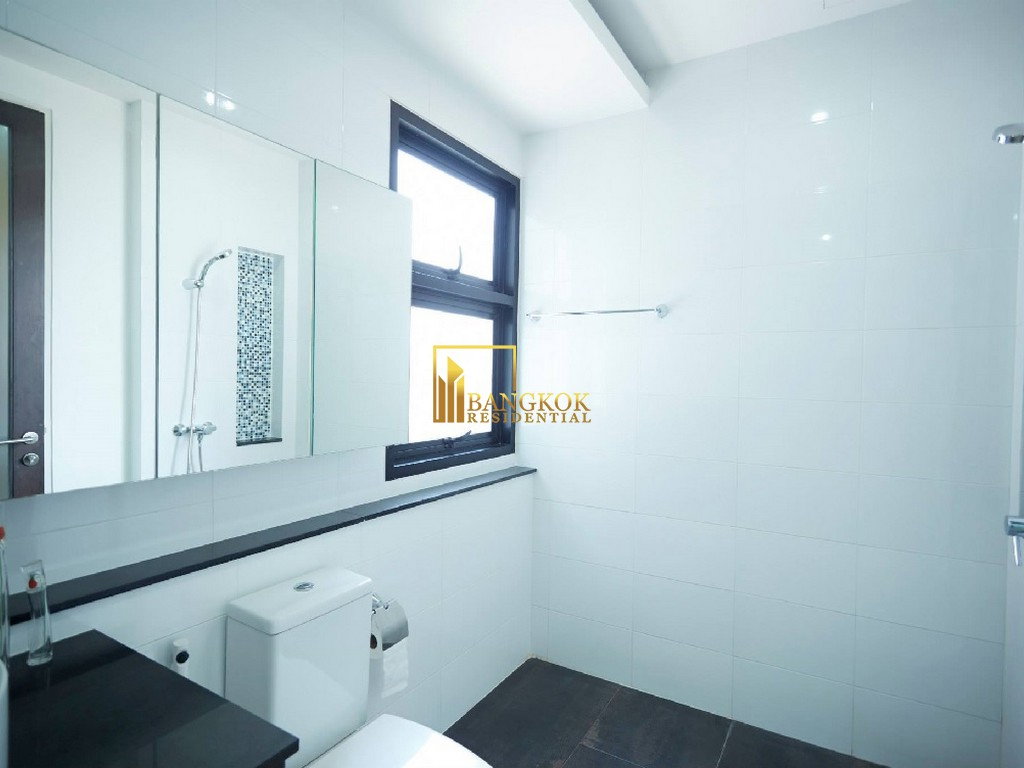รูป Great Value 3 Bedroom Apartment For Rent in Ekkamai Area - BR20744AP - รูปที่ 9/16