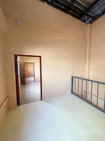picture For rent Warehouse 268 sqm in Din Daeng, Din Daeng, Bangkok - 11/12