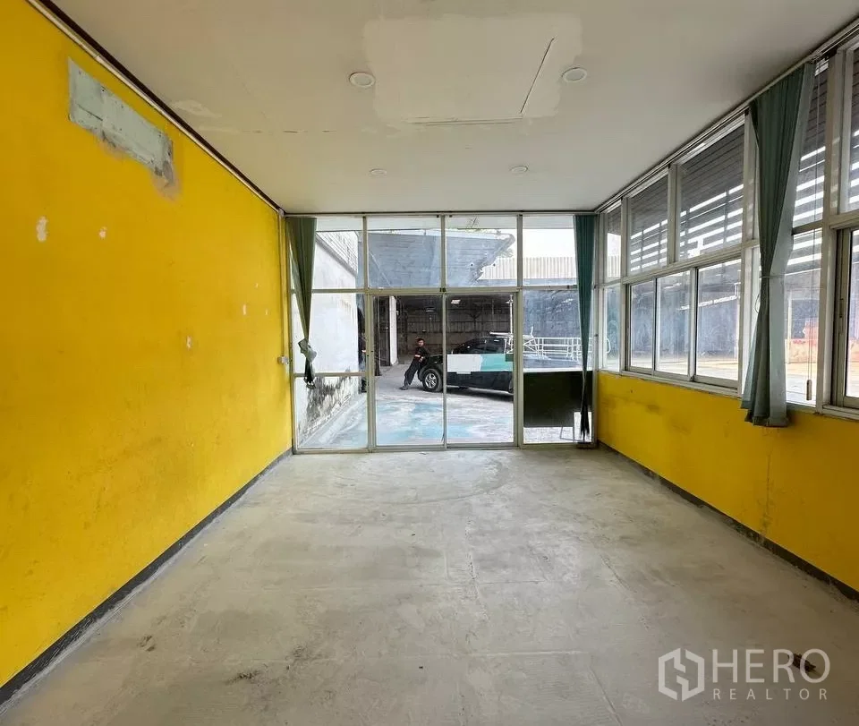 รูป ให้เช่า โรงงาน 1800 ตรม บางพลี สมุทรปราการ - รูปที่ 8/10