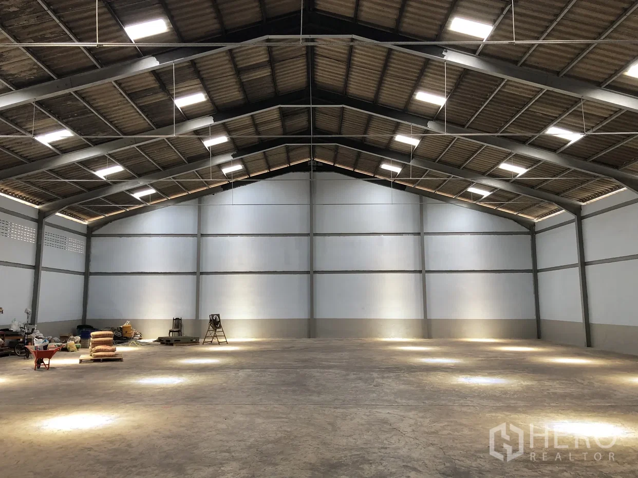 picture For rent Factory 536 sqm in Phra Samut Chedi District, Samut Prakan - 5/9