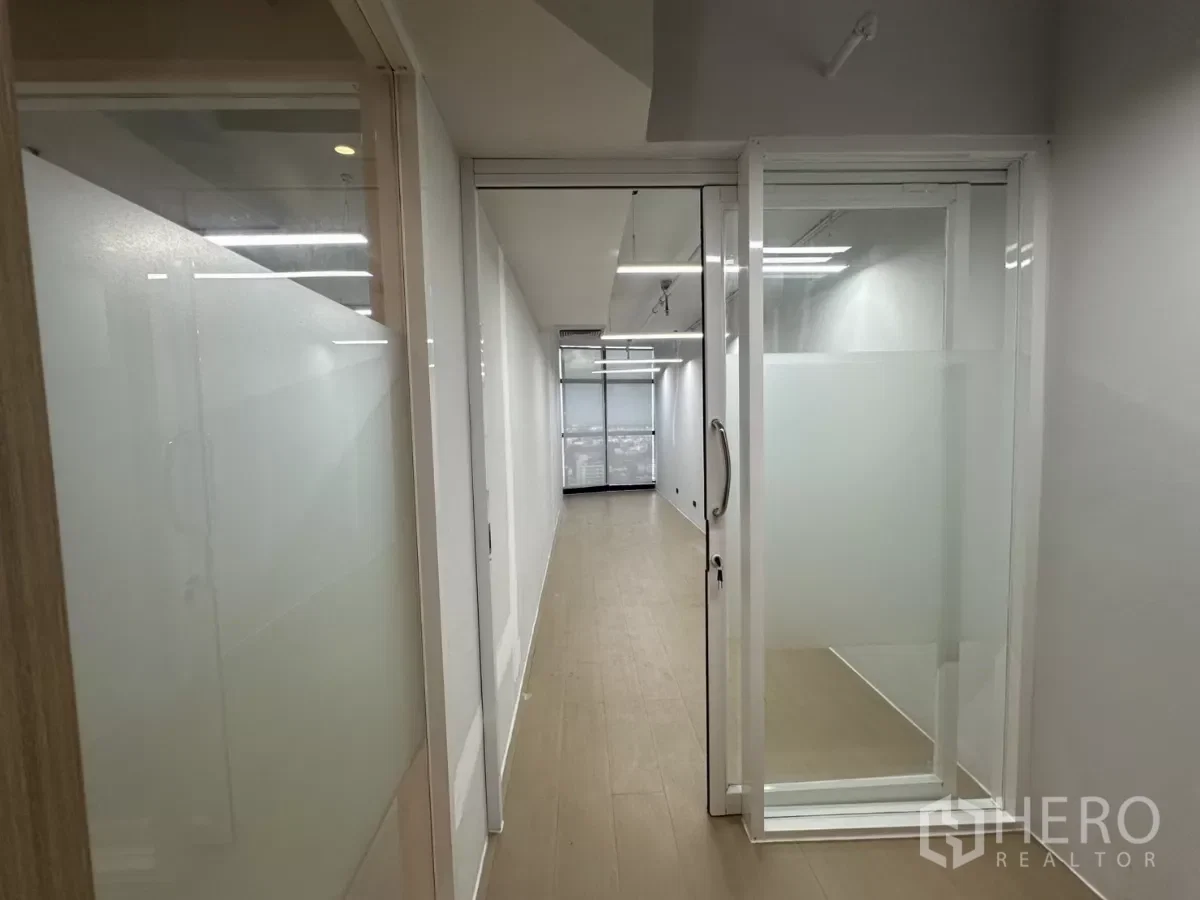 รูป ให้เช่า ออฟฟิศ 450 ตรม คลองตันเหนือ วัฒนา กรุงเทพมหานคร BTS เอกมัย - รูปที่ 15/17